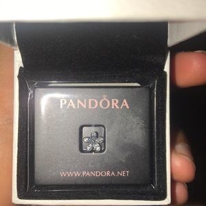 pandora flower petite charm
